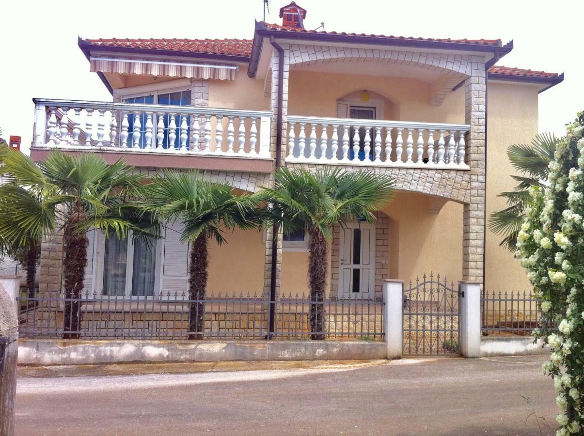 Apartments Marinela Poreč Exterior foto